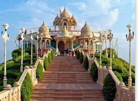 Shrigjanan Maharaj Shegaon Service work - विवेक मराठी