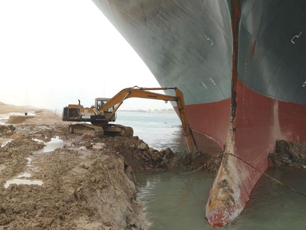 Suez Canal Traffic Jam_1&